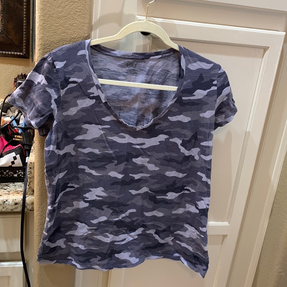 VS pink nation womens Tshirt size L